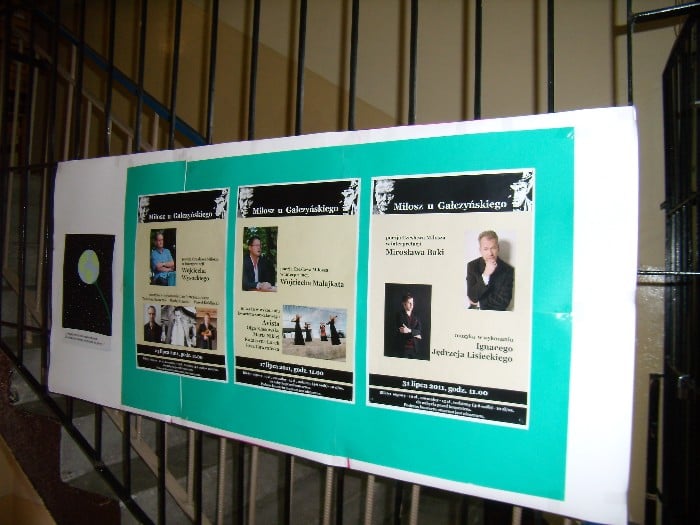 wystawa plakatów ''Miłosz u Gałczyńskiego''  z imprez organizowanych w Muzeum K.I. Gałczyńskiego w Leśniczówce Pranie w sezonie kulturalnym 2011. 