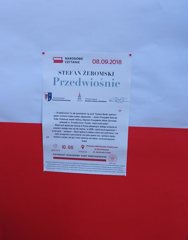 Plakat zaproszenie MBP na narodowe czytanie powieści ,,Przedwiośnie'' Stefana Żeromskiego. 